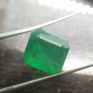 3.87ct deep grass green color, octagon cut emerald