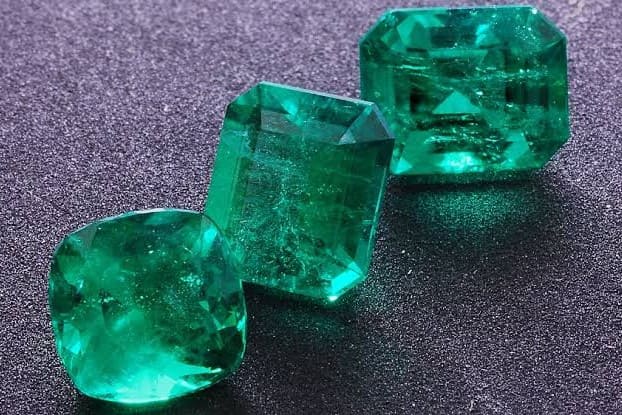 Zambian Origin Emerald Gemstone | Jewelfields 