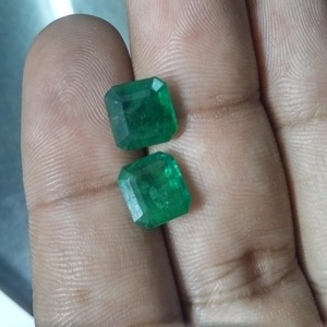 6.97ct zambian emeralds octagon step cut | Jewelfields