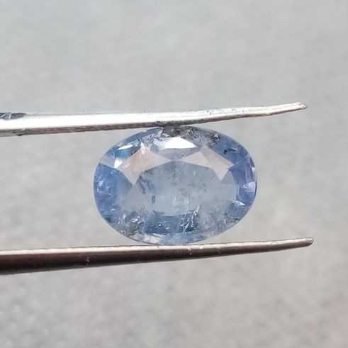 3.31ct light violetish blue oval shape Ceylon sapphire 