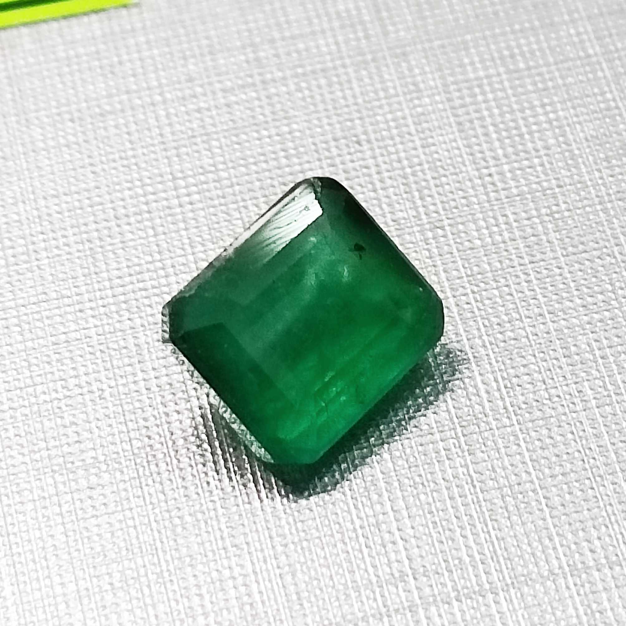 5.47ct 2 pcs octagon deep green emerald parcel