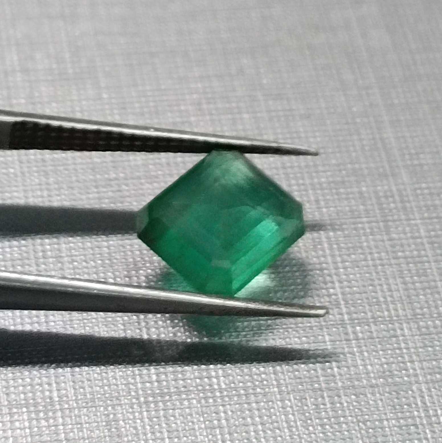 5.47ct 2 pcs octagon deep green emerald parcel