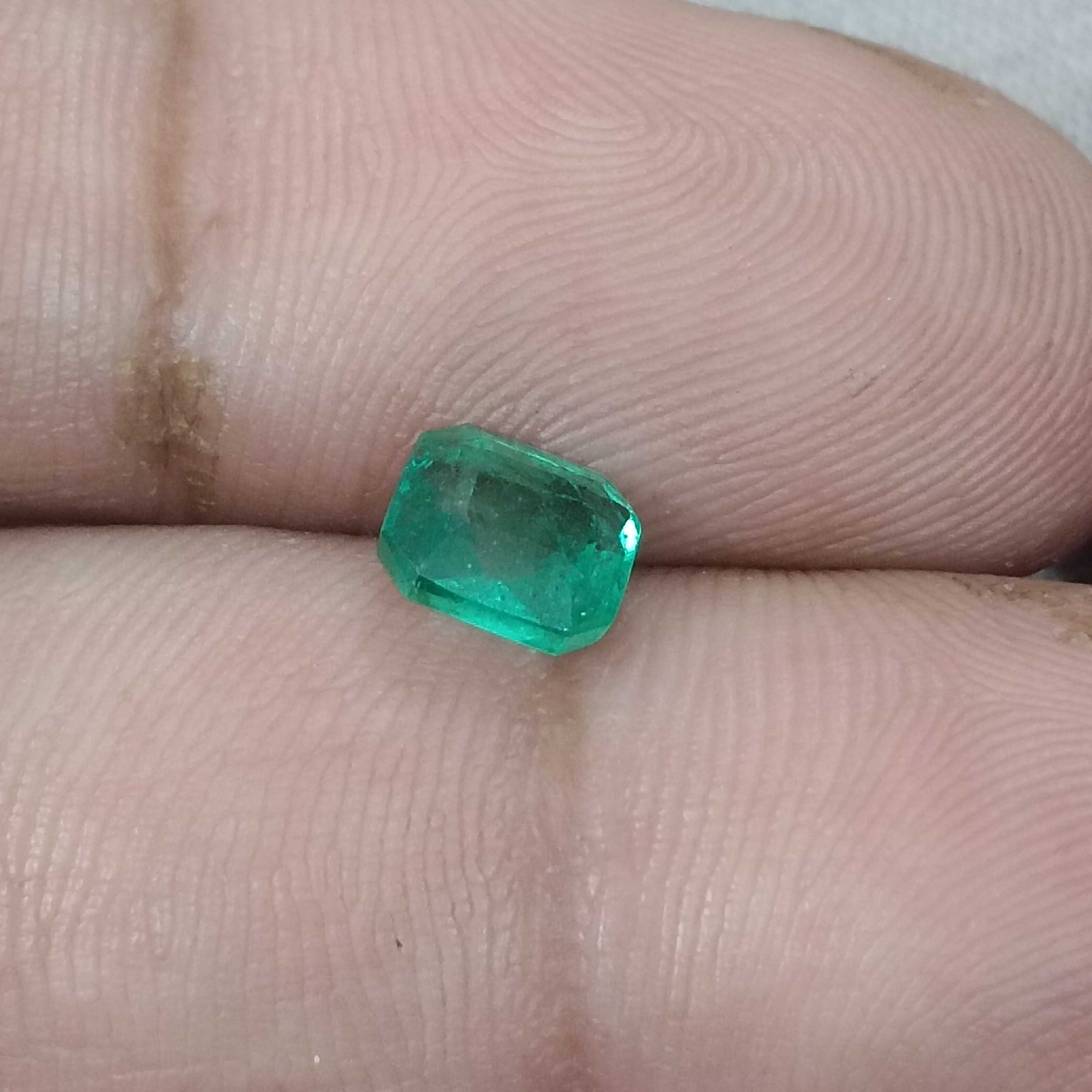 1.06cts certified water green octagon cut Panjshir emerald stone 